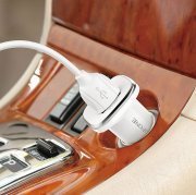 Превью Автомобильное зарядное устройство Borofone BZ12A Lasting USB (белое) — 4